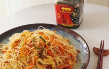 少油三丝炒米粉(炒不烂的秘诀)