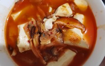 泡菜豆腐蛤蜊汤