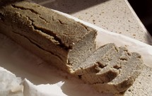 一步搞定的无油黑芝麻鹰嘴豆豆腐磅蛋糕