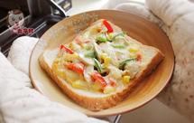 一分钟宵夜 香菇肉丸芝士土司 微波炉版