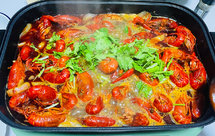 夏日必备～麻辣小龙虾