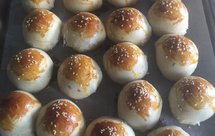 自制猪油蛋黄酥（咸鸭蛋蛋黄）